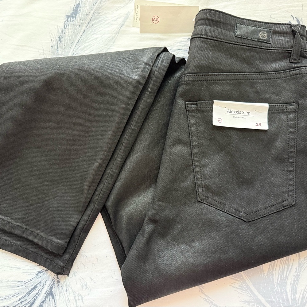 AG Alexxis Slim Ladies High-Rise Slim – size 29 – New with Tags
